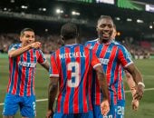 كريستال بالاس يتخطى شاختار ويتأهل لنهائي دوري المؤتمر الأوروبي 