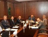 وزير الكهرباء: الالتزام بالجداول المحددة لتنفيذ المشروعات والربط على الشبكة 