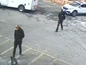 3 أشخاص يواجهون السجن 30 عاما بعد سطوهم المسلح على شاحنة تنقل منتجات أبل