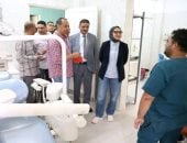 محافظ الوادي الجديد تقرر زيادة دعم الولادة الطبيعية لـ1000 جنيه للطبيب