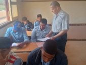 4466 طالبا بالوادى الجديد يؤدون امتحانات الأول والثاني الثانوي للتعليم الفنى