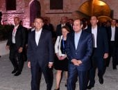 الرئيس السيسى يصطحب ماكرون فى جولة بكورنيش الإسكندرية وصولًا لقلعة قايتباى.. صور