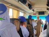 وعاظ الأزهر يودعون ضيوف الرحمن برسائل إيمانية بميناء نويبع.. صور