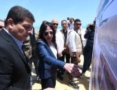 وزيرة الإسكان تتفقد بوغاز منطقة 24 والممشى السياحى الرابط من مارينا 5 إلى مارينا 7