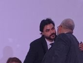 بيومي فؤاد وحسام داغر ومحمود حمدان أول حضور حفل زفاف ابن الفنان محمد رضوان