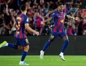 برشلونة يزور ألافيس في أجواء احتفالية بعد التتويج بالدوري الإسباني
