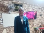 نور تلميذة مجتهدة من زهراء أكتوبر الجديدة تعشق القراءة وكتابة الشعر