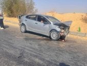 رئيس جامعة أسوان يطمئن على حادث طلابى ونقلهم للمستشفى الجامعى