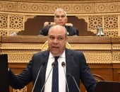 وزير الطيران: مطارات مصر قادرة على استيعاب 30 مليون سائح ضمن رؤية 2030