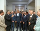 محافظ كفر الشيخ يتفقد تطوير وحدة الغسيل الكلوي بالزعفران