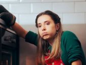  5 أخطاء شائعة تجعل الكيك يهبط بعد خروجه من الفرن.. تجنبيها لنتيجة ناجحة