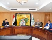 محافظ الفيوم يتابع ملف تقنين أراضي الدولة ويشدد على سرعة الإنجاز