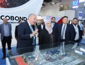 رئيس هيئة التنمية الصناعية تتفقد أجنحة المعرض الدولي الـ16 للزجاج والألومنيوم