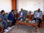 محافظ سوهاج يستقبل وفد التنمية المحلية والاتحاد الأوروبى لدعم «حياة كريمة»