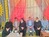 رئيس مدينة أرمنت يؤدي واجب العزاء في وفاة القمص بيشوي الرزيقي كاهن دير مارجرجس