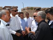 محافظ جنوب سيناء يوجه بحل مشكلات المواطنين بمنطقة مصيعد