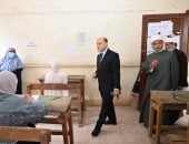 محافظ الغربية يتفقد لجان امتحانات الشهادة الإعدادية الأزهرية