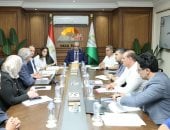 الجيزة: توفير مناطق خدمية وزيادة المسطحات الخضراء بمحيط محور كمال عامر