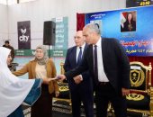توديع أهالى كفر الشيخ للحجاج على مرحلتين يومى 19 و20 مايو