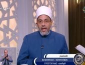 هل الصلاة بالمناكير جائزة؟.. أمين الفتوى يوضح الحكم