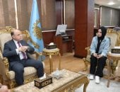 محافظ الغربية يكرم سلمى أشرف بعد حصدها المركز الثانى عالميا فى ISEF 