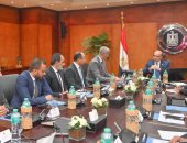 وزير الاستثمار يبحث مع قيادات ڤودافون تسريع التحول الرقمى لتعزيز تنافسية الاستثمار والتجارة