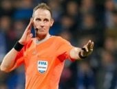 عادل عقل: صافرة الألمانى ساشا من الاعتزال لإدارة لقاء الزمالك وسيراميكا