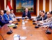 الوطنية للإعلام تعقد اجتماعا للوقوف على تجهيزات «مسرح ماسبيرو»