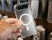 لماذا تحتوى بعض جرابات أيفون على خط أسفل دائرة MagSafe؟