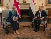 وزيرا خارجية مصر والمملكة المتحدة يناقشان مستجدات الأوضاع الإقليمية وسبل خفض التصعيد