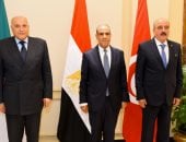 مصر والجزائر وتونس تدفع نحو انتخابات ليبية عاجلة.. وتحذير من الانقسام