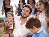 الحسن عادل بعد طرح كليب نبينا محمد نبينا: رسالة محبة فى حب الرسول
