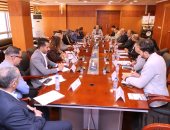 هيئة التنمية الصناعية تبحث سبل تعزيز الاستثمار مع جمعية مستثمرى العاشر 