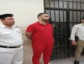 بالبدلة الحمراء.. محطات فى محاكمة قاتل صديقه والتخلص من جثته فى مصرف الشرقية