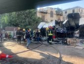النيابة تعاين موقع حريق كشك بالفجالة لمعرفة الأسباب ولا توجد إصابات.. صور