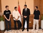 وزير الشباب والرياضة يكرم لاعبى الإسكواش بعد التألق فى بطولة العالم