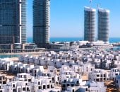 المشروعات الاستثمارية والسياحية غيرت وجه الساحل الشمالى.. سباق زمنى للانتهاء من المشروعات الجديدة.. أعمال تطوير ورفع الكفاءة وشبكات عملاقة من الطرق تحول المنطقة إلى مركز سياحي واستثمارى عالمى.. صور