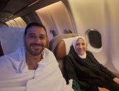 أحمد السعدنى يوثق أداء مناسك الحج بصحبة والدته فى 6 صور