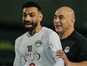 حسام حسن يحسم موقف محمد صلاح من ودية روسيا