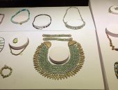 حلى الفراعنة زينة للملوك والأثرياء وتمائم لحماية الموتى فى العالم الآخر.. متحف آثار الغردقة يعرض قطعا نادرة تكشف براعة المصريين القدماء فى صناعة المجوهرات.. وحكايات الأثريين عن اكتشافهم لخام الذهب بالصحراء..صور