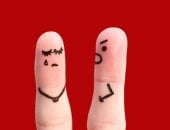 كيف تؤثر الأبراج على قرارات العلاقات العاطفية؟