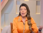 شريهان أبو الحسن تطرح قضية شائكة: هل وسامة شريك الحياة تقتل ثقتكِ بنفسك؟