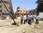 نائب محافظ الجيزة يتابع إصلاح هبوط الصرف الصحى بجسر المنوات ومنطقة العطور
