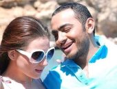 إنتي حتة مني.. تامر حسني يرد على مي عز الدين بعد كشفها عن مساندته لها