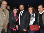 مواقف إنسانية تكشف الوجه الآخر للفنان محمود ياسين كأب وحما