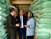 تموين القاهرة تضبط كميات كبيرة من السلع الغذائية المخالفة