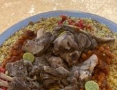 تعرّف على الفتة السيناوية باللحم والحُمص.. تسمى"اليخنة" لمائدة عامرة بالضيوف