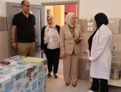 مدير تعليم القاهرة تتفقد اللجان بأول أيام امتحانات الإعدادية: الانضباط خط أحمر