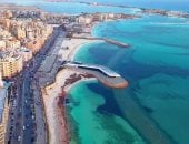 عشاق الهدوء والخصوصية.. أجواء منعشة على شواطئ مطروح والساحل الشمالى.. الطقس يساعد فى الإقبال على المصيف هربا من حرارة الجو.. الرحلات البحرية على متن اليخوت لا تقارن.. والسباحة في عرض البحر متعة.. صور