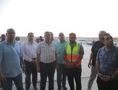 محافظ قنا يتفقد مصنع تدوير المخلفات الصلبة بقوص لتعزيز منظومة النظافة